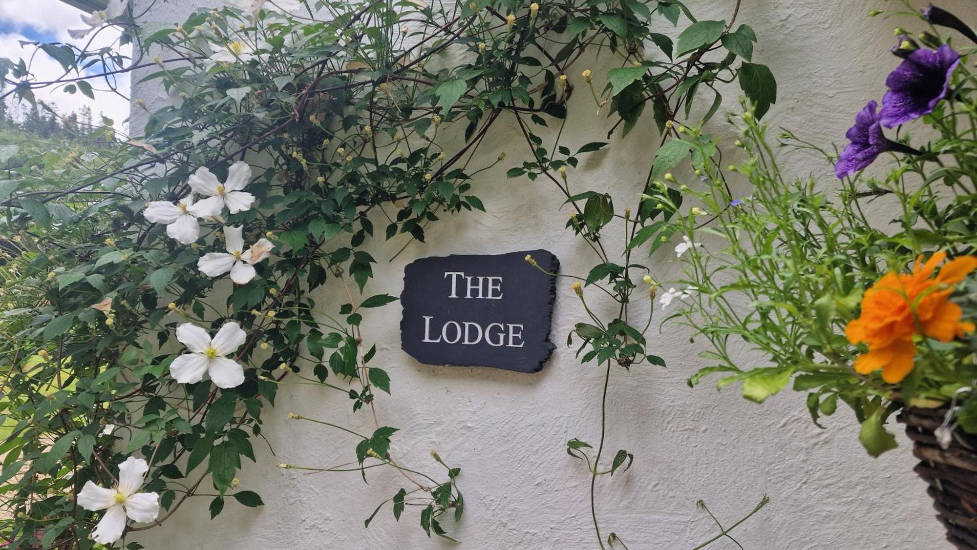 Glyn Isa Country House Luxury Self Catering Accommodation คอนวี ภายนอก รูปภาพ