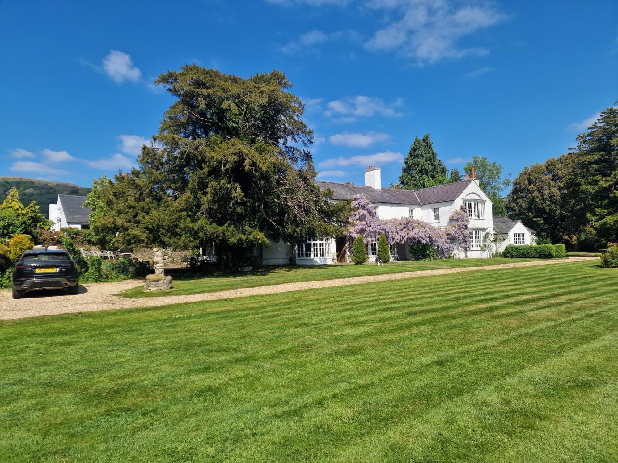 Glyn Isa Country House Luxury Self Catering Accommodation คอนวี ภายนอก รูปภาพ
